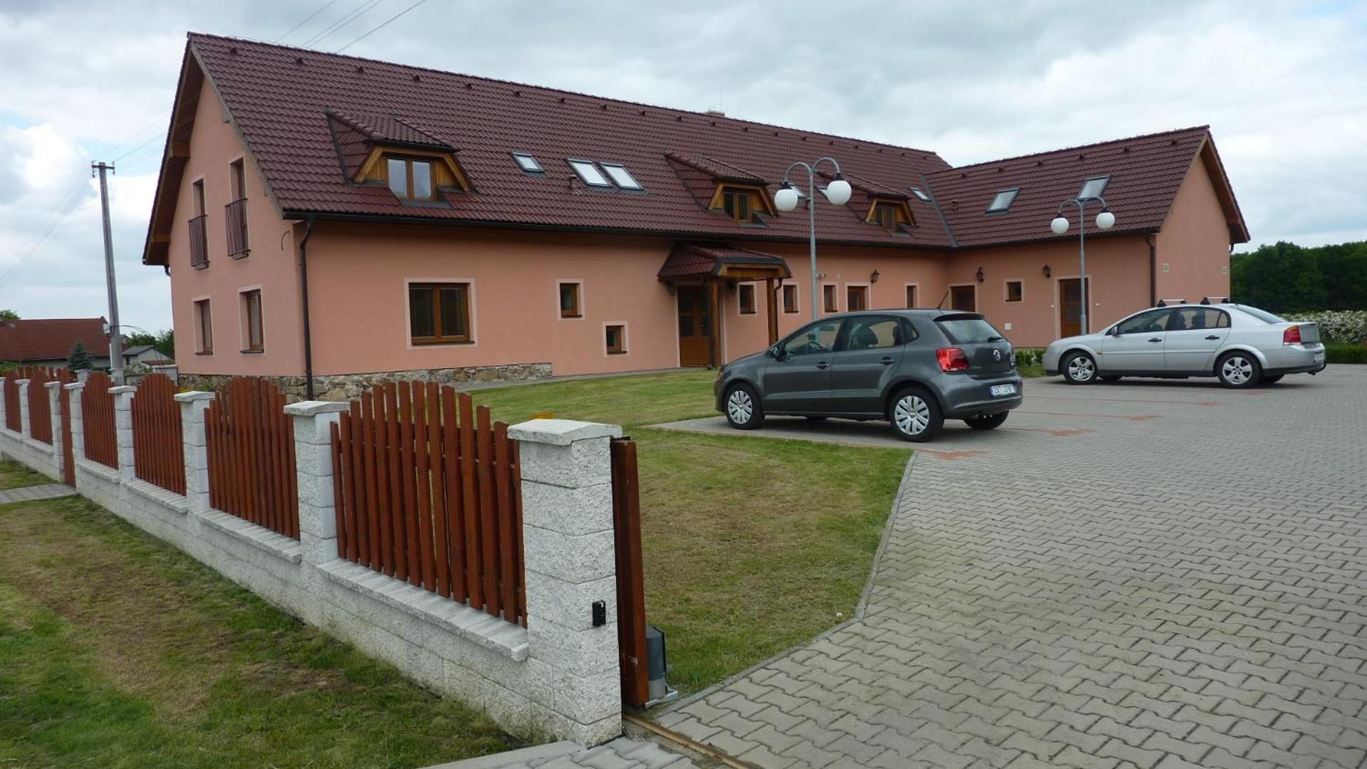 Penzion Slavka Tremosnice Экстерьер фото